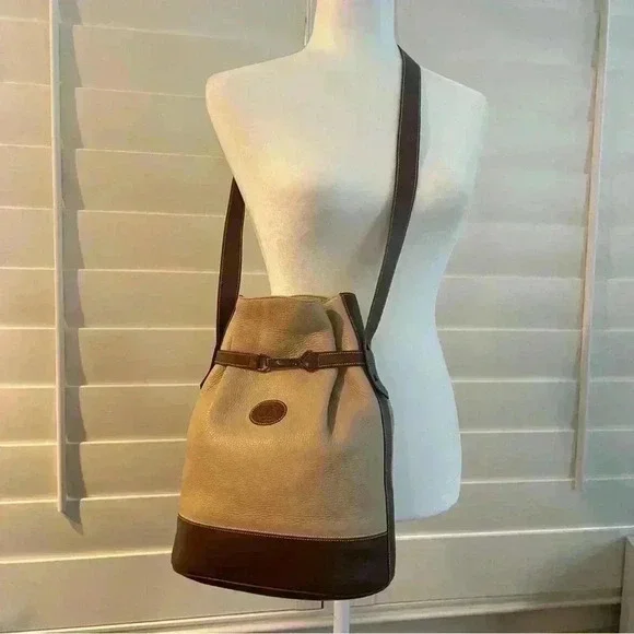 Gucci Vintage Leather Bucket Shoulder Bag Crest GG Camel Tan Brown Pebbled Purse - Picture 5 of 11